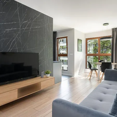 Bookowska Apartment *